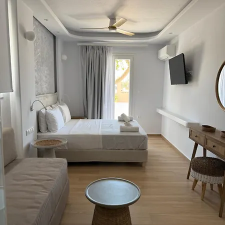 Valetta Inn Naxos City